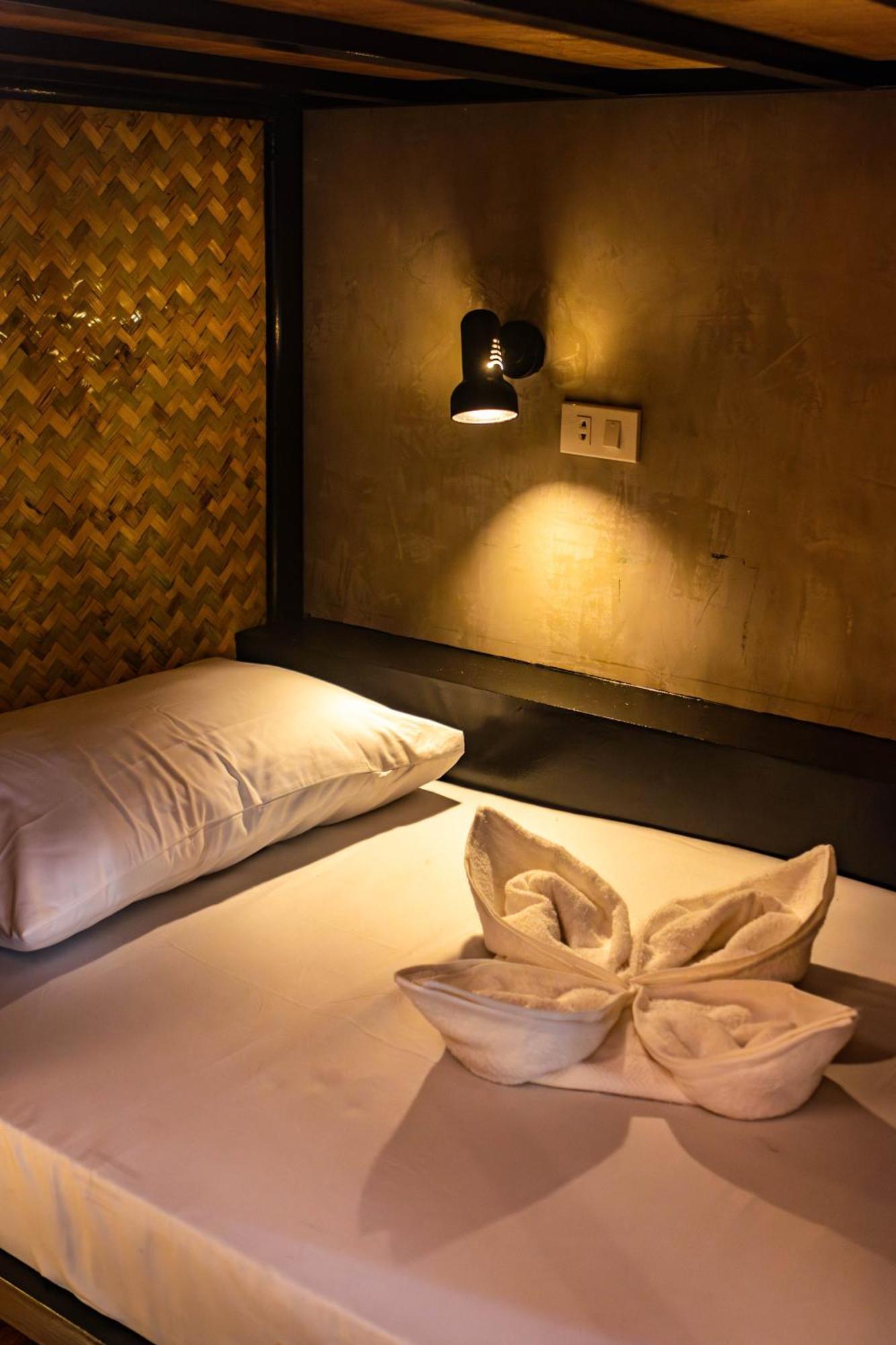 Reef Hostel Пуэрто-Принцеса Экстерьер фото