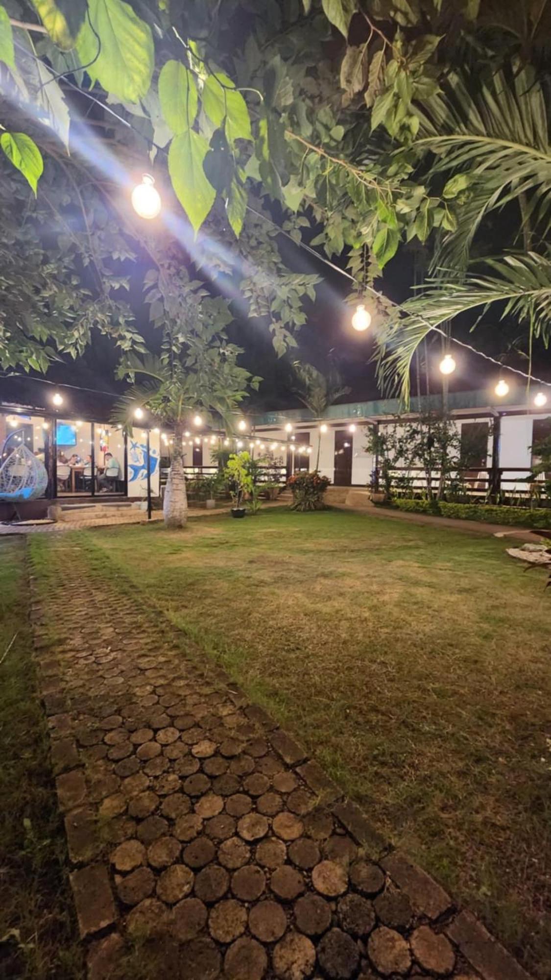 Reef Hostel Пуэрто-Принцеса Экстерьер фото